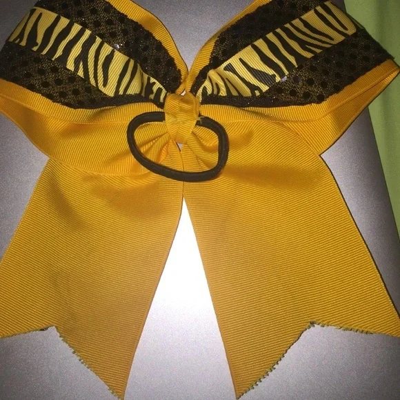 NWT Cheer Bow: Glitter Tiger Print - Picture 2 of 3
